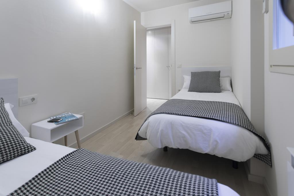 Bravissimo Cort Reial-1B Apartment Girona Exterior photo